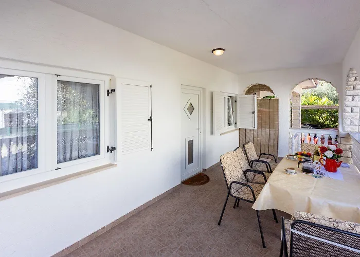 Apartment Mediterranes Nur 750 Meter Zum Mit Grill, Klima, Wifi