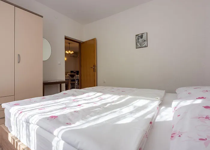 Mediterranes Nur 750 Meter Zum Mit Grill, Klima, Wifi Apartment